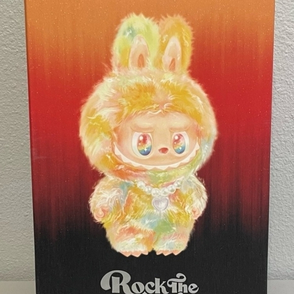 Labubu ROCK THE UNIVERSE - Picture 2 of 3